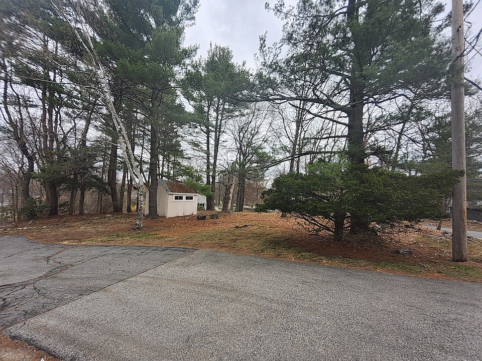 1st image of 212B Chestnut St