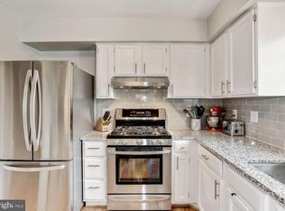 3234 Tayloe Ct, Herndon, VA