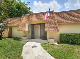 19109 E Lake Dr, Hialeah, FL 33015