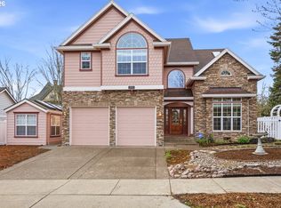 1402 Begonia Ave, Forest Grove, OR 97116