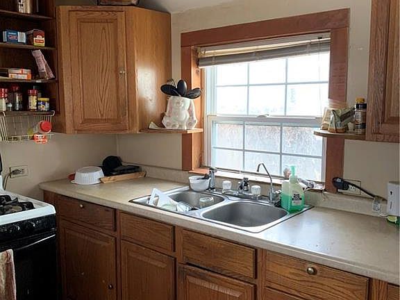 3rd image of 2116 Forestdale Ave