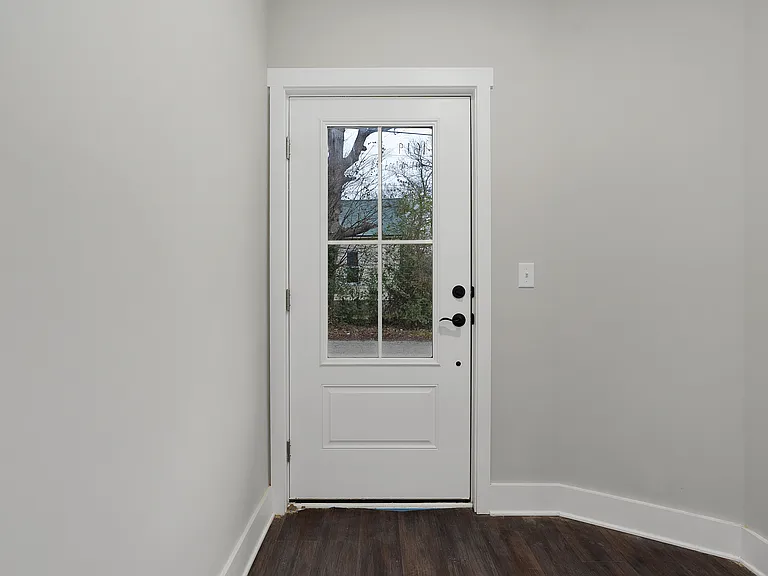 1613 S Highland Park Ave — Photo 24