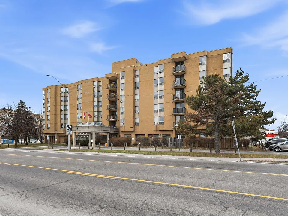 18 Mall Rd #303