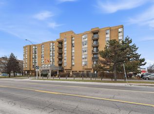 18 Mall Rd #312, Hamilton, ON L8V4V4