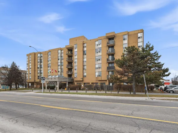 18 Mall Rd #312, Hamilton, ON L8V 4V4