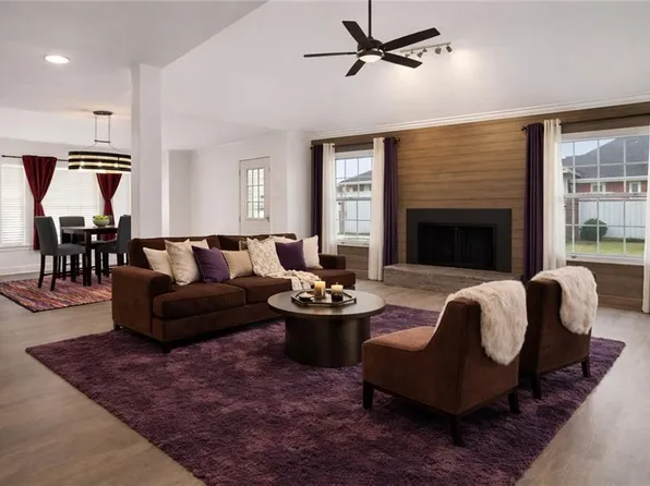 3200 Bradbury St, Meraux, LA 70075