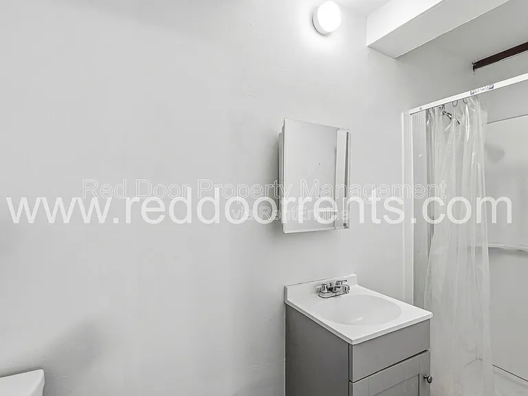 408 N Oakland Ave #A — Photo 10