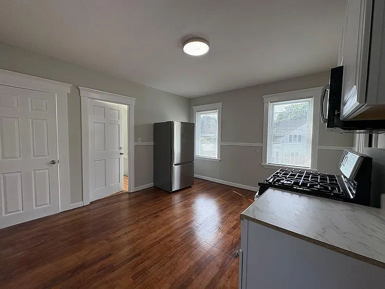 376 Summer St #2 — Photo 13