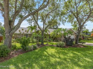 1051 Mandarin Dr NE, Palm Bay, FL 32905