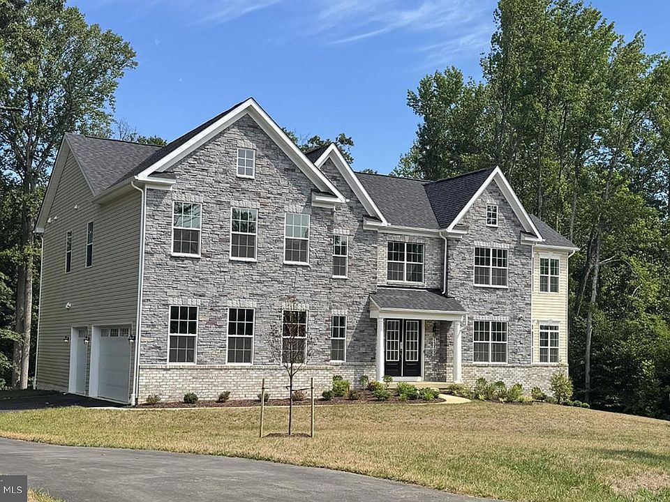 1st image of 15700 Bennington Farms Ln