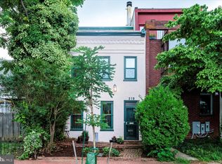 210 13th St SE, Washington, DC 20003