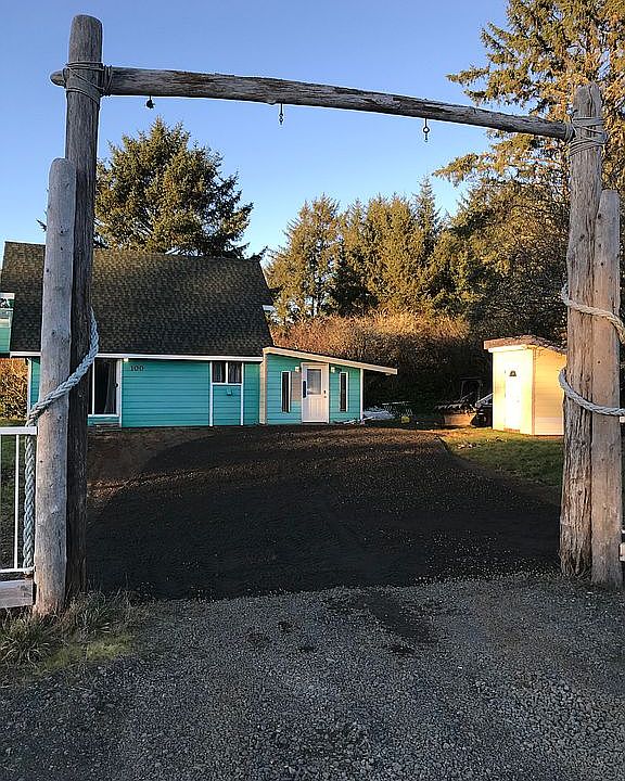 1st image of 100 Ocean Lake Way NE