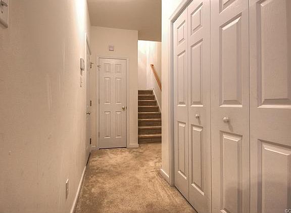 4th image of 3004 Stratford Townes Dr #3004
