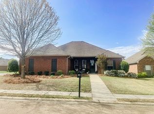 601 Helm Ct, Brandon, MS 39047