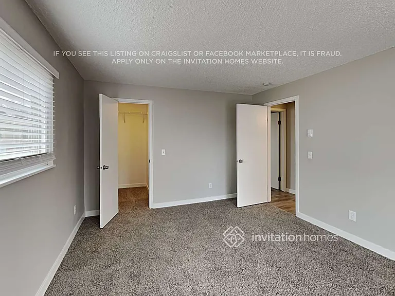 18339 E Iowa Dr — Photo 11