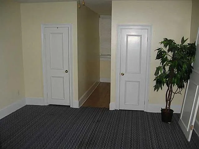 1 bed, 1.0 bath, 700 sqft, $1,200 — Photo 4