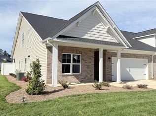 301 Beeson Ct, Clemmons, NC 27012