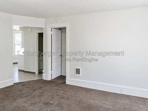 5th image of 1432 W Knox Ave APT 2