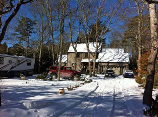 1035 Shootflying Hill Rd, Centerville, MA 02632