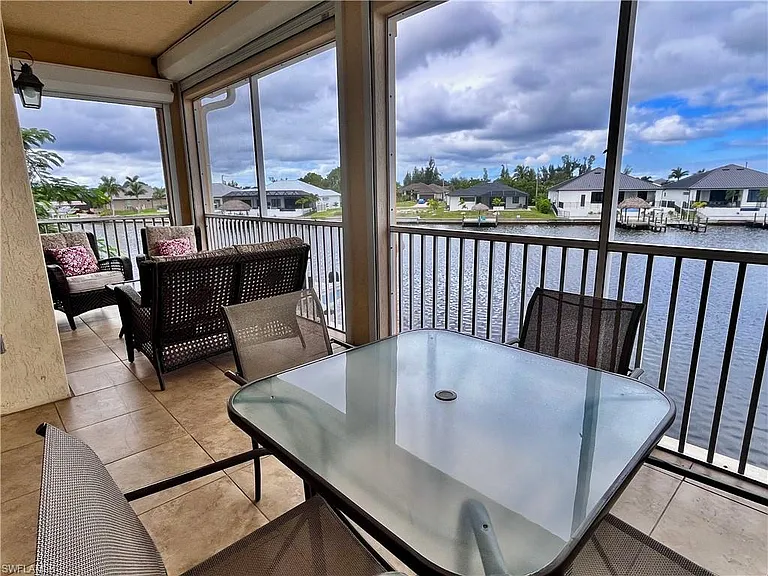 190 Shadroe Cove Cir #703 — Photo 30