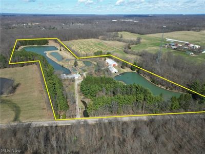 16474 Palmyra Rd, Diamond, OH, 44412