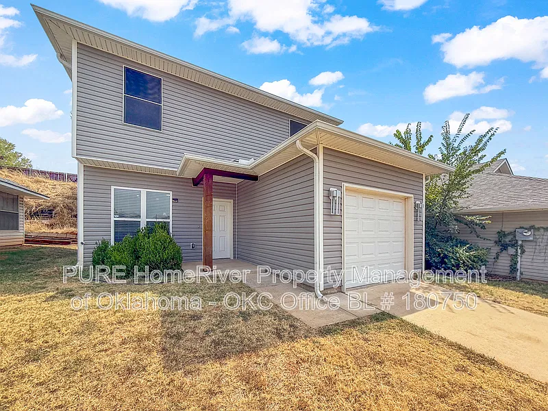 3 bed, 2.5 bath, 1179 sqft, $1,500 — Photo 2
