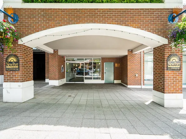 220 Newport Dr #213, Pt Moody, BC V3H 5B8