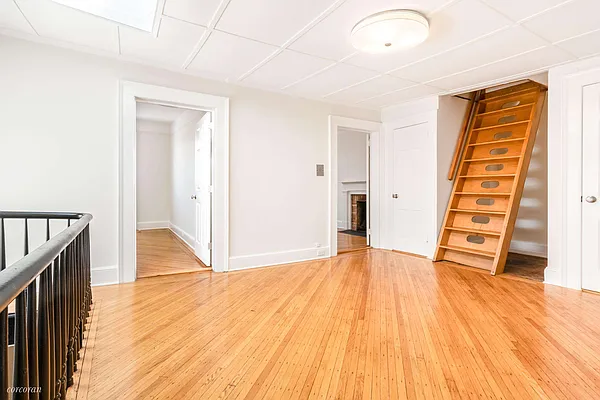 Rented by Corcoran | media 19