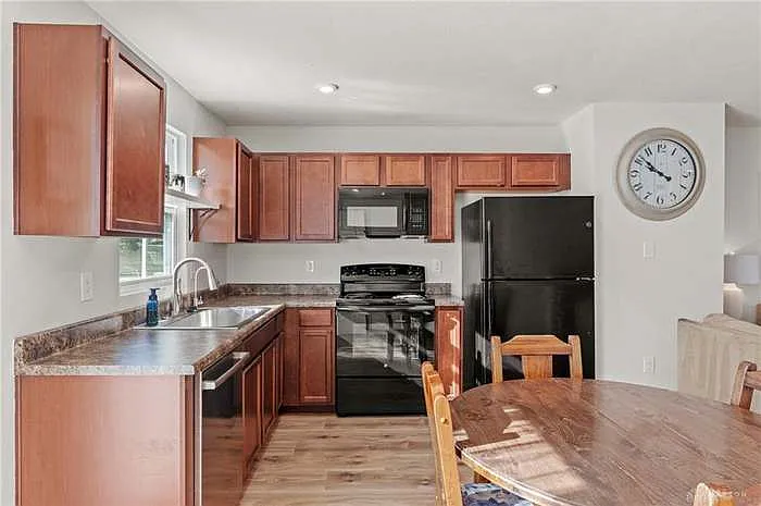 2723 Tennessee Dr — Photo 6
