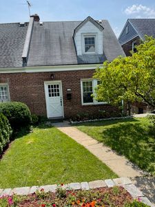 230 Roberts Ave, Yonkers, NY, 10703