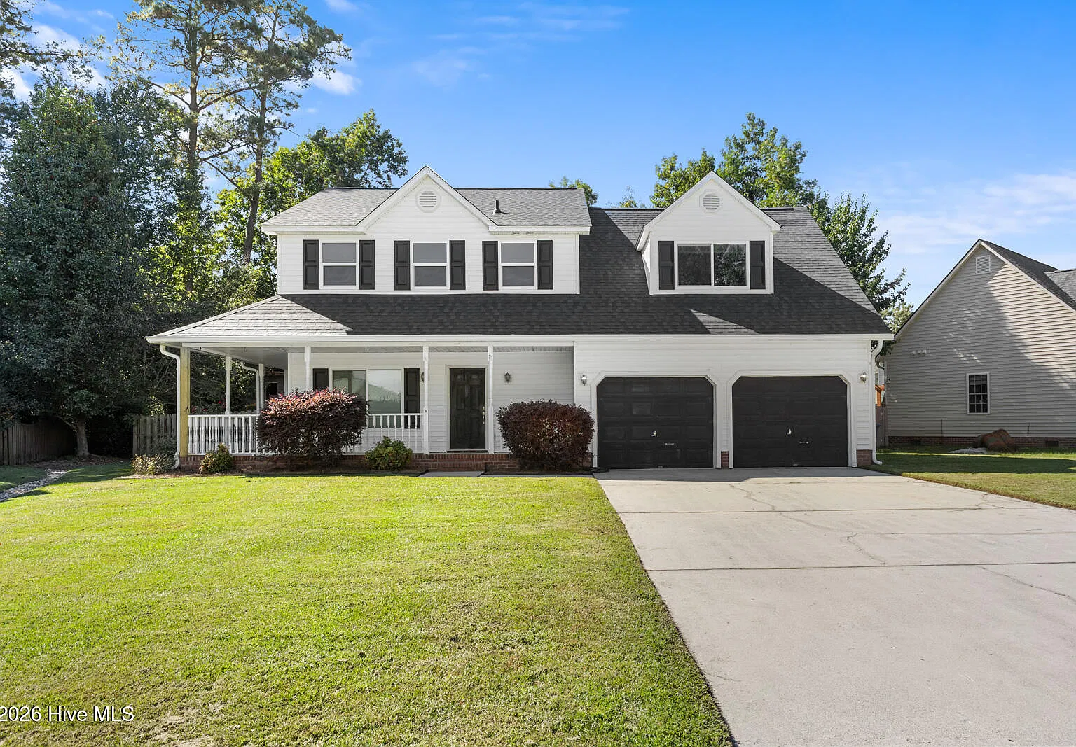 3 bed, 2.5 bath, 2064 sqft, $1,750 — Photo 1