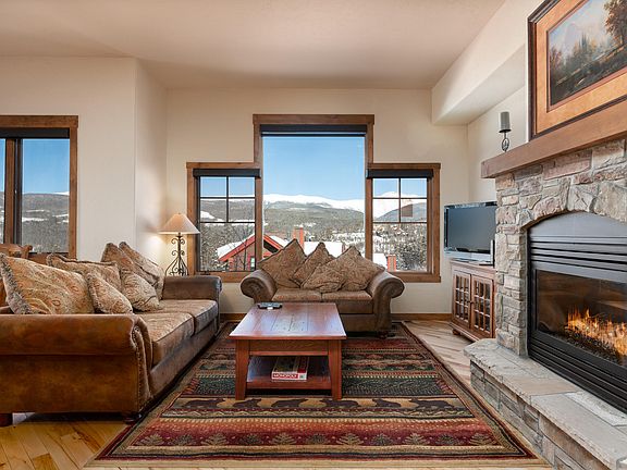 2nd image of 265 Bear Trail Ct