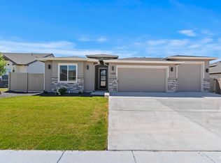 1935 W Bittern St, Nampa, ID 83686