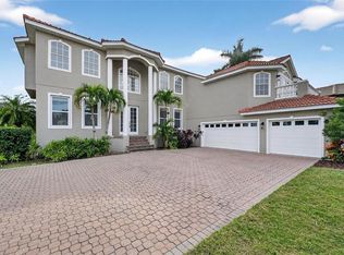 6317 Marbella Blvd, Apollo Beach, FL 33572
