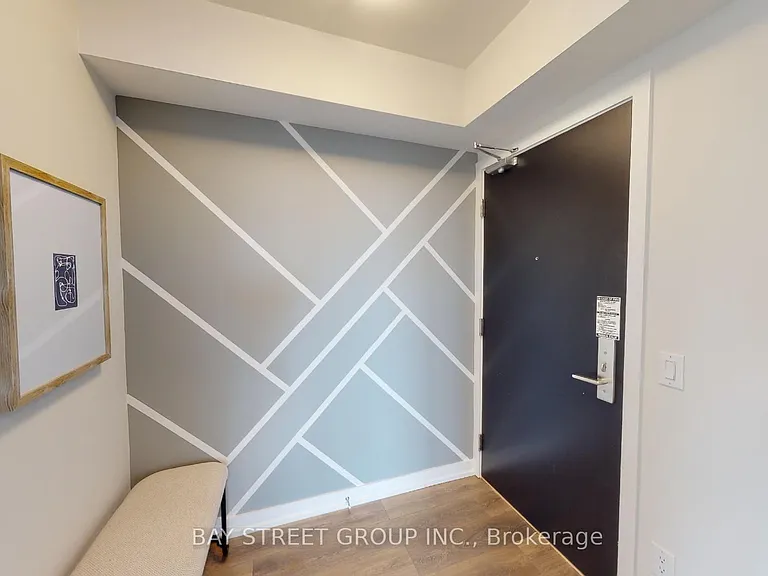 159 Wellesley St E #1908 — Photo 3
