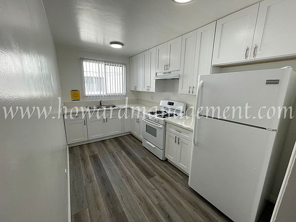 5th image of 3420 Federal Ave APT 3