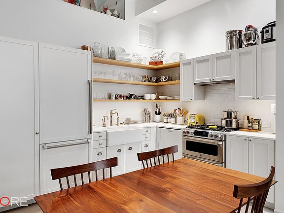 3rd image of 130 Barrow St APT 311