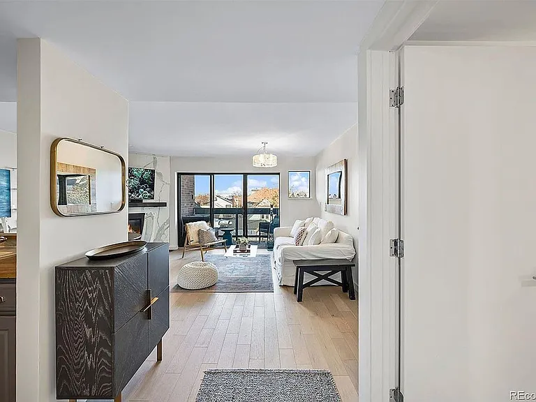 350 Detroit St #303 — Photo 4