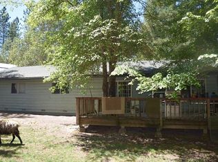 16790 Water Gap Rd, Williams, OR 97544