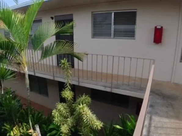 94-245 Leowahine St #202, Waipahu, HI 96797
