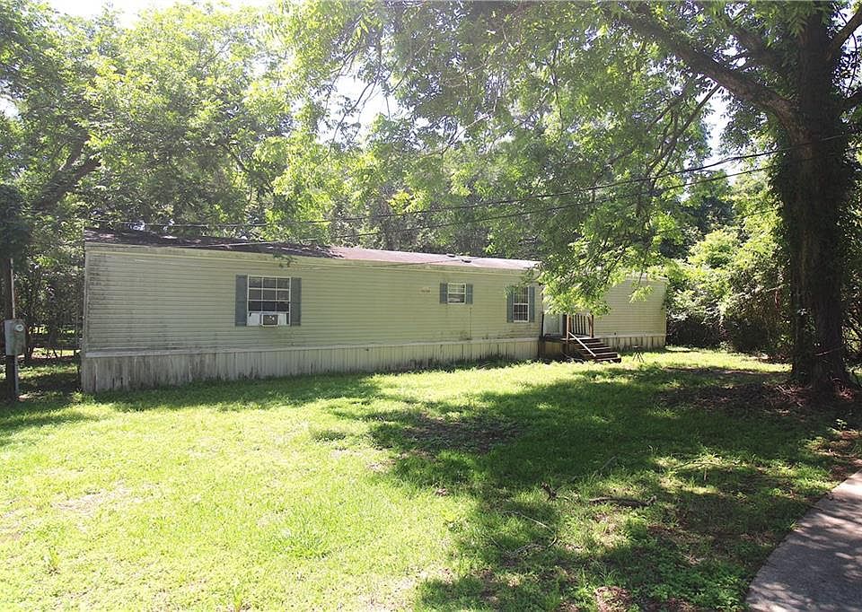 1st image of 2240 Leglise St