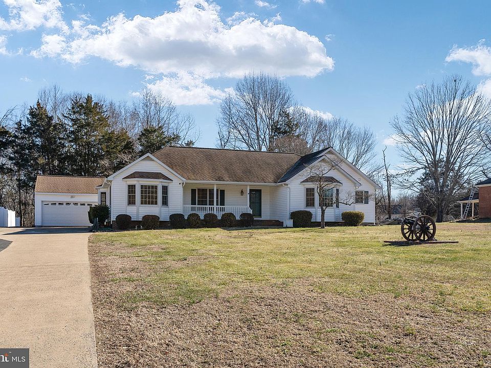 1st image of 10403 Ni River Dr