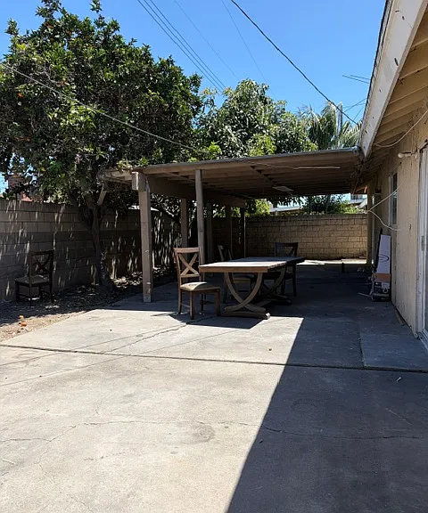 2125 S Salta St — Photo 1