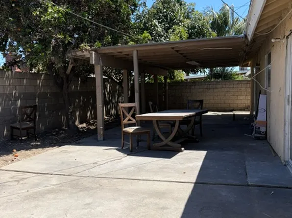 2125 S Salta St, Santa Ana, CA 92704