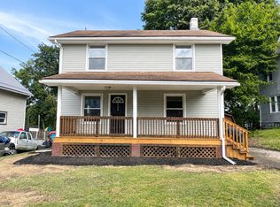 180 Marion St, Struthers, OH 44471