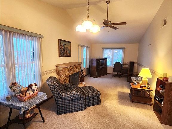 4th image of 117 Nantucket Cir #117