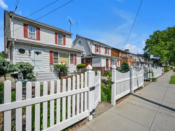 92-05 218th Place, Queens Village, NY 11428