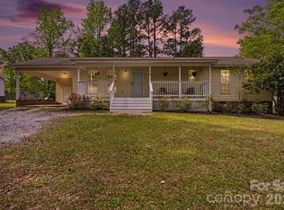 2716 Norfolk Rd, Lancaster, SC 29720