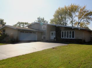 12802 S Ponderosa Dr, Palos Heights, IL