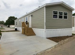 6818 Bittersweet Ln, Indianapolis, IN 46236